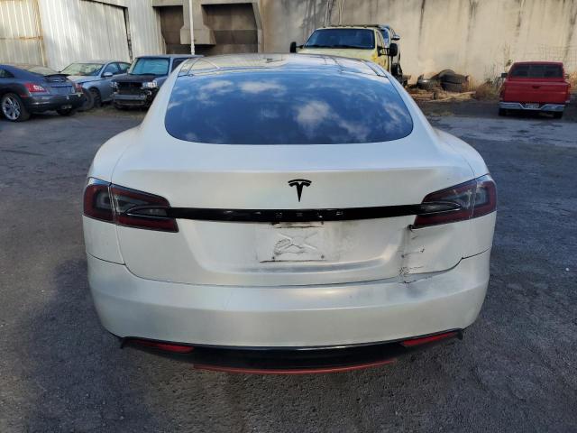 5YJSA1AC8DFP10890 - 2013 TESLA MODEL S WHITE photo 6