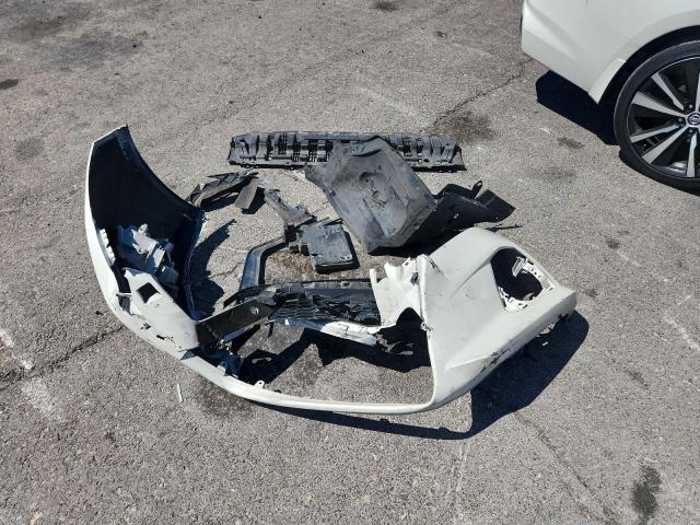 1N4BL4CV2KC203218 - 2019 NISSAN ALTIMA SR Blanc photo 12