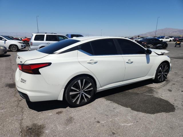 1N4BL4CV2KC203218 - 2019 NISSAN ALTIMA SR Blanc photo 3