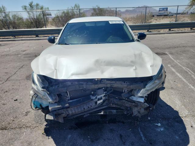 1N4BL4CV2KC203218 - 2019 NISSAN ALTIMA SR Blanc photo 5