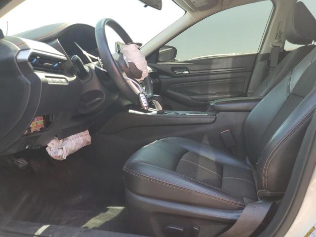 1N4BL4CV2KC203218 - 2019 NISSAN ALTIMA SR Blanc photo 7