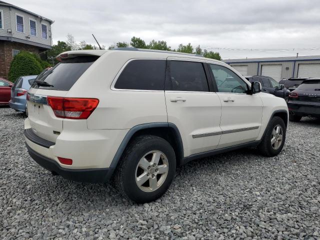 1J4RR4GG1BC654864 - 2011 JEEP GRAND CHER LAREDO WHITE photo 3