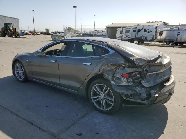 5YJSA1E2XGF133933 - 2016 TESLA MODEL S GRAY photo 2