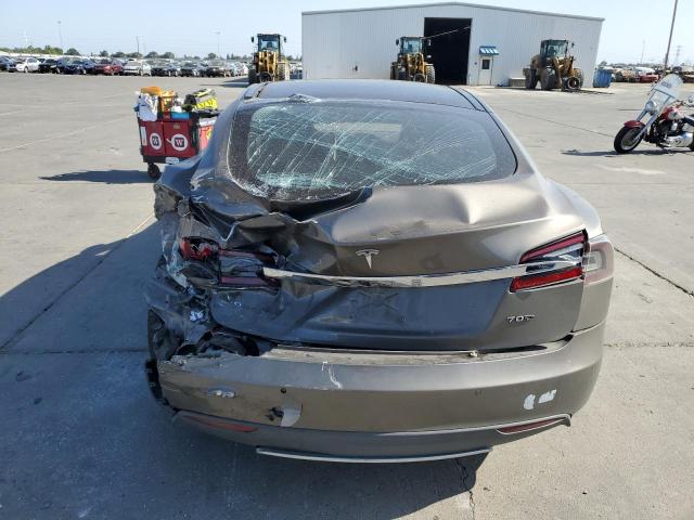 5YJSA1E2XGF133933 - 2016 TESLA MODEL S GRAY photo 6