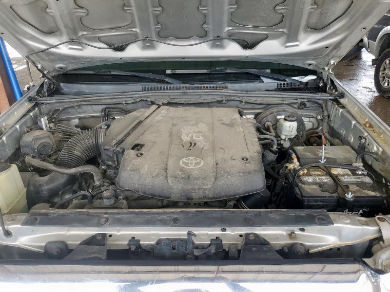 5TFJU4GN0DX032283 - 2013 TOYOTA TACOMA DOUBLE CAB PRERUNNER SILVER photo 11