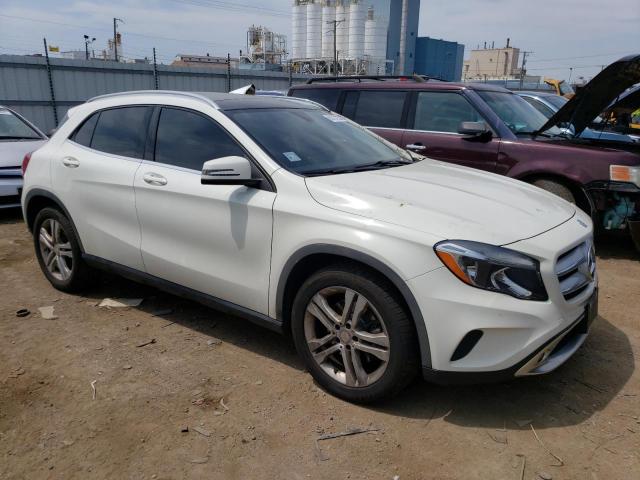 WDCTG4GB4FJ152139 - 2015 MERCEDES-BENZ GLA 250 4MATIC WHITE photo 4