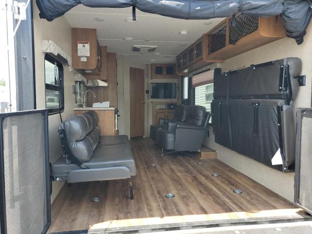 5ZT2CARB7KU031802 - 2019 FOREST RIVER CATALINA 26TH 石墨色 照片 9