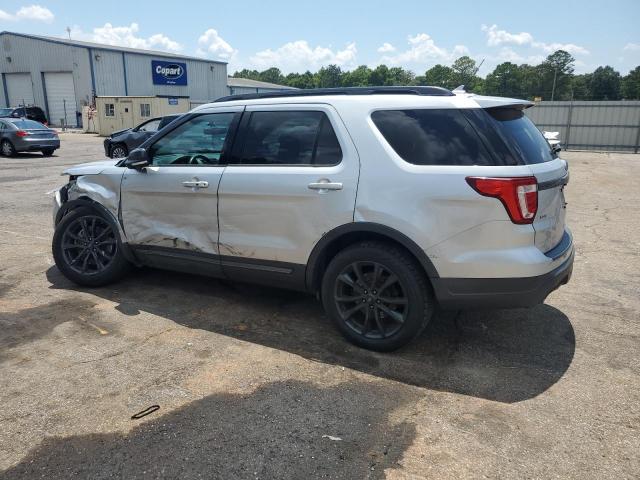1FM5K7D8XKGA26975 - 2019 FORD EXPLORER XLT 银色 照片 2