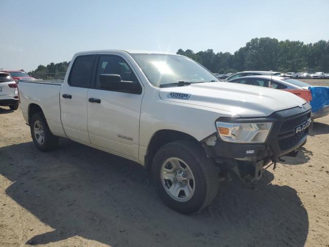 1C6SRFCT7KN651775 - 2019 RAM 1500 TRADESMAN WHITE photo 4