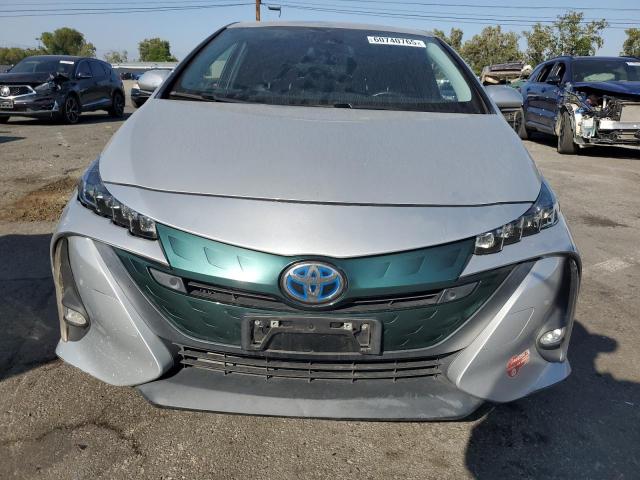 JTDKARFP4H3064650 - 2017 TOYOTA PRIUS PRIM ვერცხლისფერი ფოტო 5