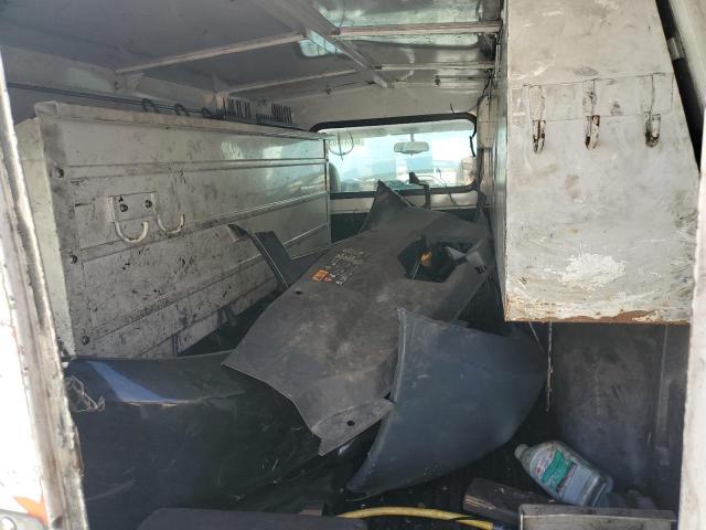 1GCEC14X07Z149640 - 2007 CHEVROLET SILVERADO C1500 CLASSIC WHITE photo 10