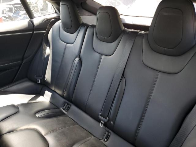 5YJSA1E21GF175469 - 2016 TESLA MODEL S WHITE photo 10