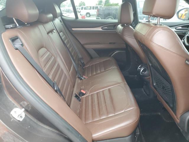 ZASFAKNN3J7C28744 - 2018 ALFA ROMEO STELVIO TI SPORT BROWN photo 11