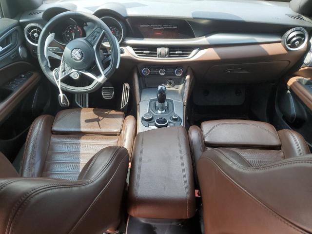 ZASFAKNN3J7C28744 - 2018 ALFA ROMEO STELVIO TI SPORT BROWN photo 8