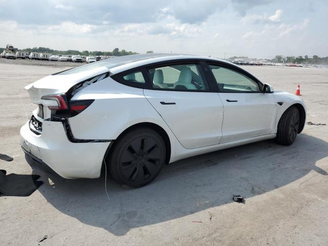 5YJ3E1EB1SF911604 - 2025 TESLA MODEL 3 白色 照片 3