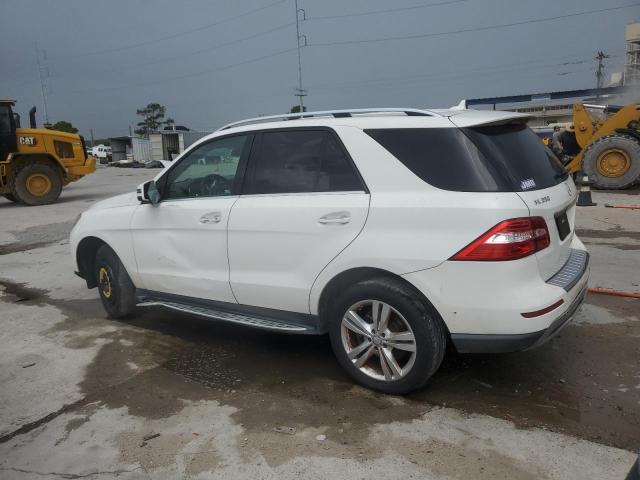4JGDA5JB1FA602318 - 2015 MERCEDES-BENZ ML 350 WHITE photo 2