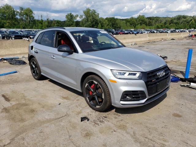 WA1C4AFYXK2041080 - 2019 AUDI SQ5 PRESTIGE SILVER photo 4