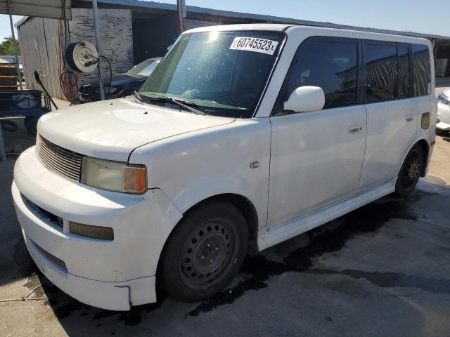 JTLKT324840135688 - 2004 TOYOTA SCION XB 白色 照片 1