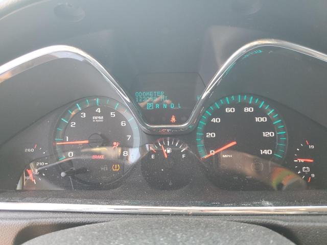 1GNKRHKD4HJ344425 - 2017 CHEVROLET TRAVERSE LT WHITE photo 9