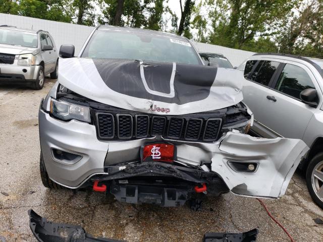 1C4RJFLGXHC778915 - 2017 JEEP GRAND CHER TRAILHAWK 银色 照片 5