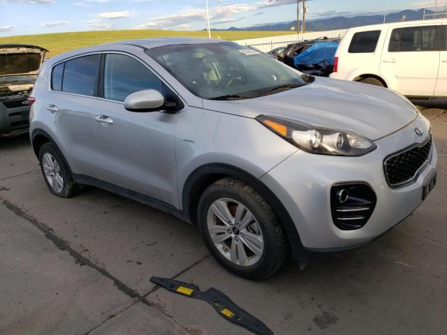 KNDPMCAC1J7444946 - 2018 KIA SPORTAGELX LX SILVER photo 4