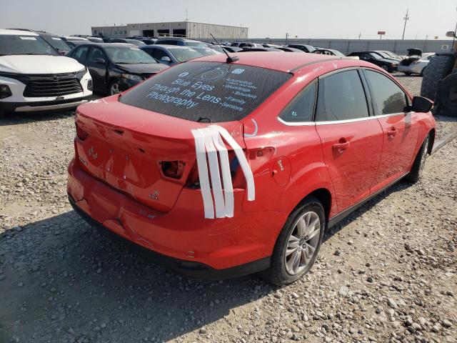 1FAHP3H26CL358069 - 2012 FORD FOCUS SEL RED photo 10