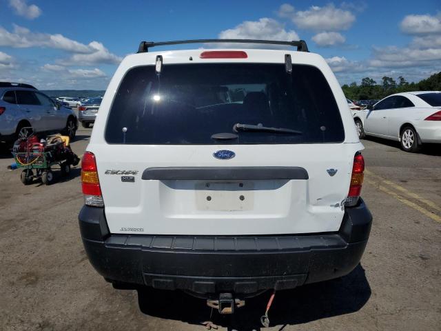 1FMYU93145KB84768 - 2005 FORD ESCAPE XLT WHITE photo 6