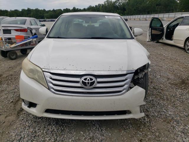 4T1BK3DB9BU374713 - 2011 TOYOTA AVALON BASE WHITE photo 5