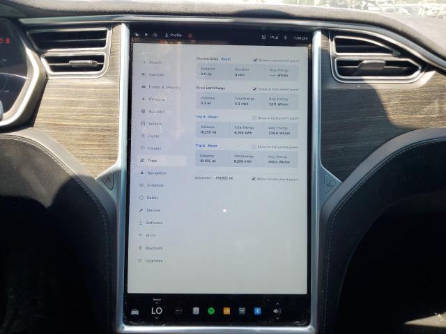 5YJSA1E20FF113026 - 2015 TESLA MODEL S Grafit foto 9