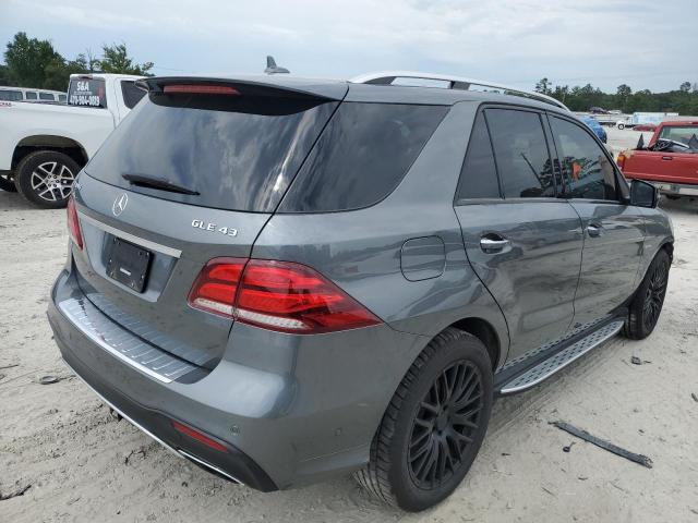 4JGDA6EB1HA927098 - 2017 MERCEDES-BENZ GLE 43 AMG GRAY photo 3