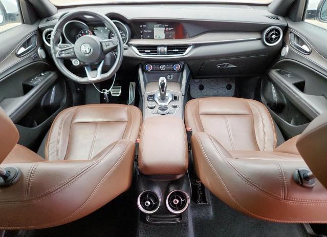 ZASPAKBN2N7D41521 - 2022 ALFA ROMEO STELVIO TI WHITE photo 8