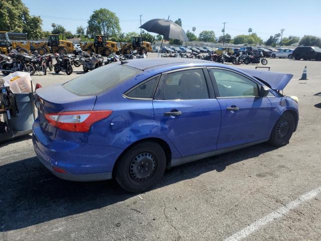 1FAHP3E28CL273836 - 2012 FORD FOCUS S BLUE photo 3