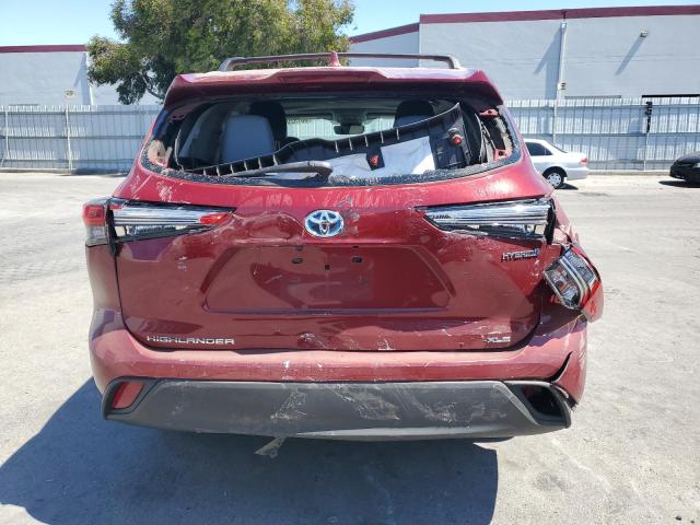 5TDHARAH9NS514328 - 2022 TOYOTA HIGHLANDER HYBRID XLE RED photo 6