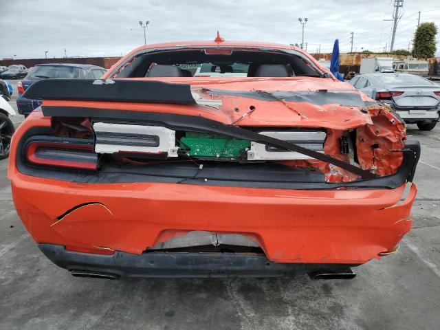 2C3CDZFJXGH351790 - 2016 DODGE CHALLENGER R/T SCAT PACK ORANGE photo 6