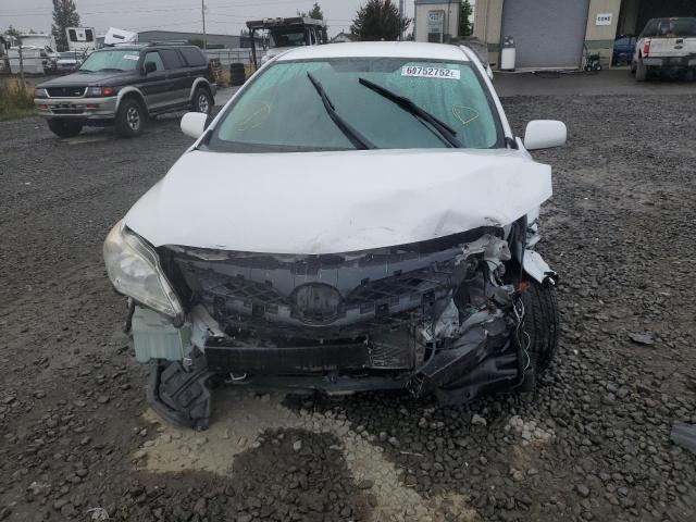 2T1BU4EEXCC766059 - 2012 TOYOTA COROLLA BASE WHITE photo 9