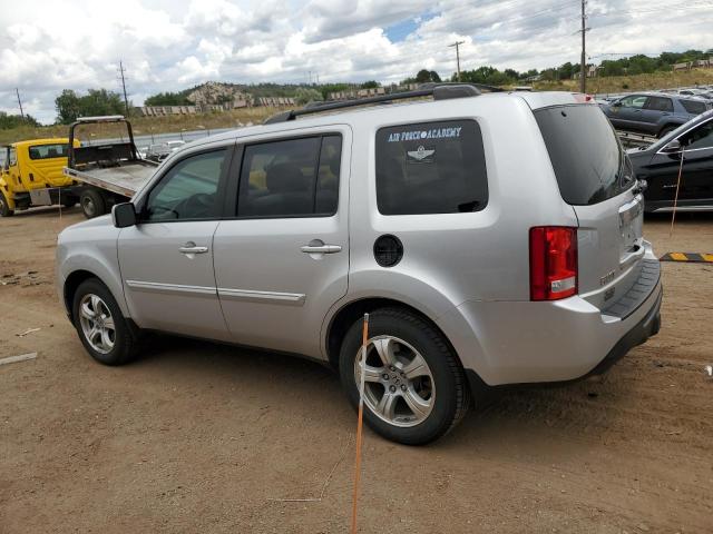 5FNYF4H54FB014681 - 2015 HONDA PILOT EXL SILVER photo 2