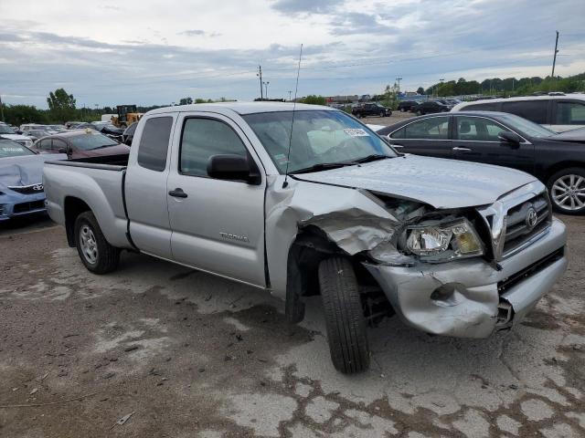 5TETX4CN9AZ699878 - 2010 TOYOTA TACOMA ACCESS CAB SILVER photo 4