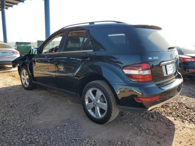 4JGBB5GB4BA684745 - 2011 MERCEDES-BENZ ML 350 BLACK photo 2