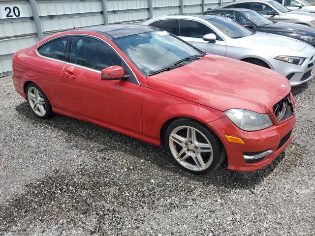 WDDGJ4HB6DG027554 - 2013 MERCEDES-BENZ C 250 RED photo 4