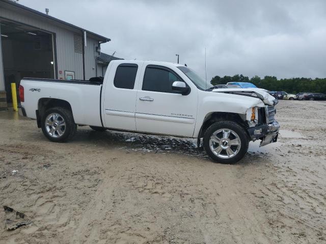 1GCRKSE74CZ343171 - 2012 CHEVROLET SILVERADO K1500 LT WHITE photo 4