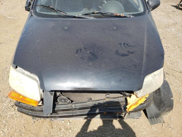 KL1TD56646B642493 - 2006 CHEVROLET AVEO BASE BLACK photo 11