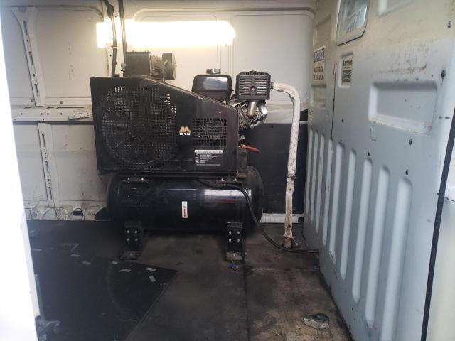 3C6URVHG7FE519009 - 2015 RAM PROMASTER 3500 HIGH 白色 照片 11