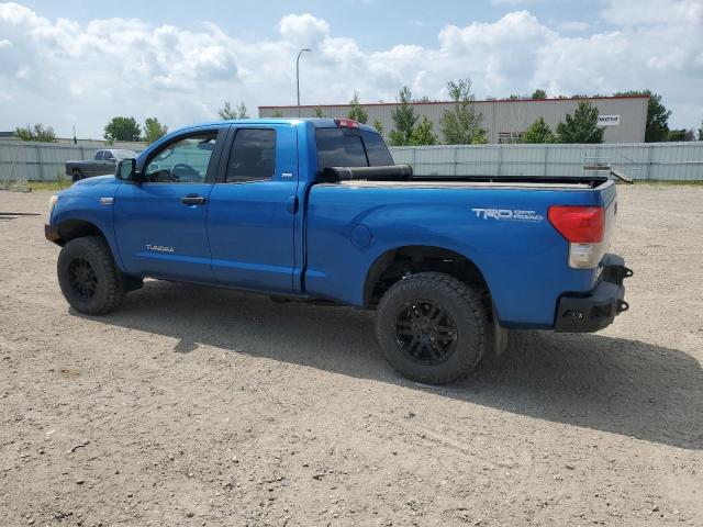 5TFBV54188X080998 - 2008 TOYOTA TUNDRA DOUBLE CAB BLUE photo 2