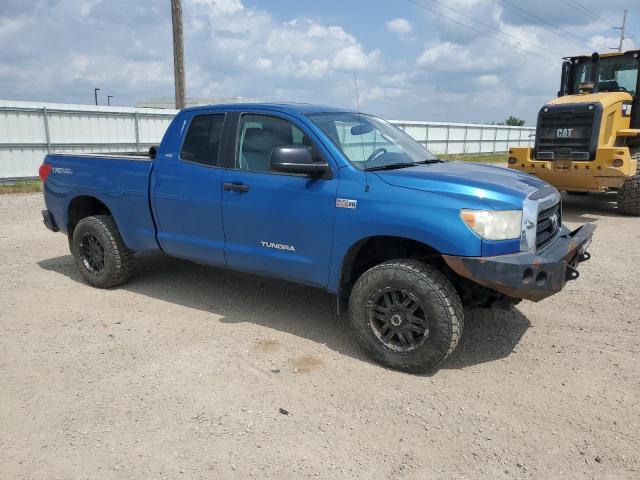 5TFBV54188X080998 - 2008 TOYOTA TUNDRA DOUBLE CAB BLUE photo 4