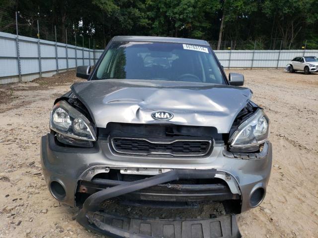 KNDJT2A53D7523382 - 2013 KIA SOUL GRAY photo 5