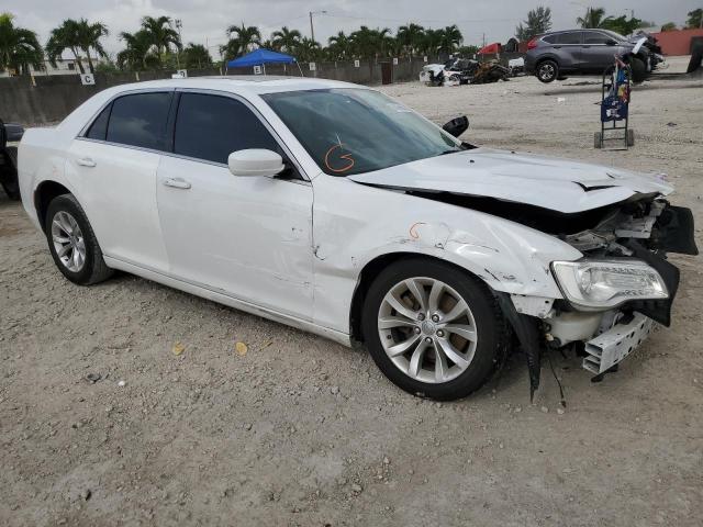 2C3CCAAG1FH853506 - 2015 CHRYSLER 300 LIMITED WHITE photo 4