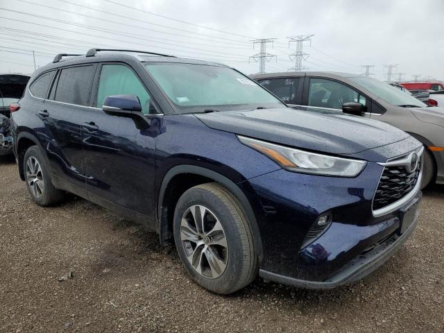5TDHZRBHXLS008821 - 2020 TOYOTA HIGHLANDER XLE BLUE photo 4