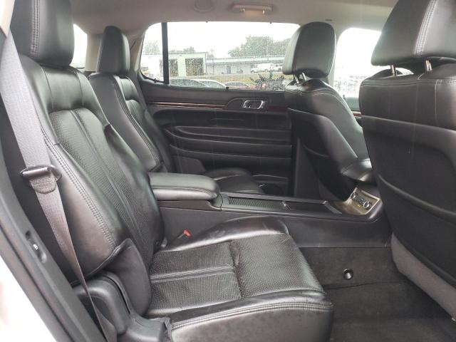 2LMHJ5AT6ABJ00156 - 2010 LINCOLN MKT SILVER photo 11