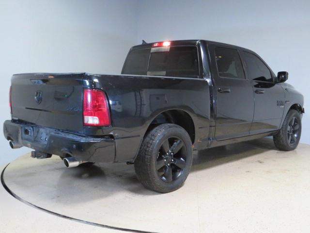 1C6RR7LT0KS569246 - 2019 RAM 1500 CLASS SLT შავი ფოტო 3