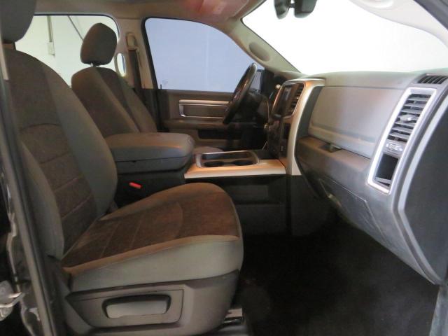 1C6RR7LT0KS569246 - 2019 RAM 1500 CLASS SLT შავი ფოტო 5